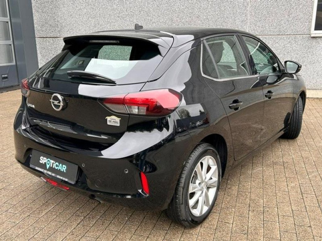 57354448-3.jpg